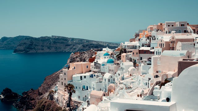 Budget Tips for Experiencing Greece’s Culture Without Overspending