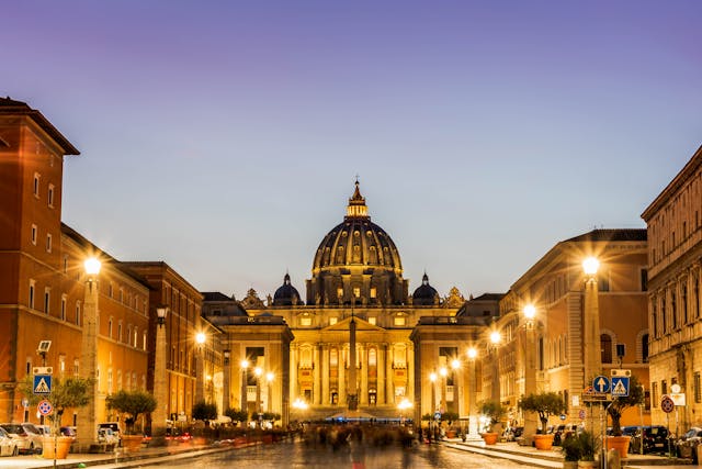 A Cultural Journey Through Trastevere and Vatican City for Travelers